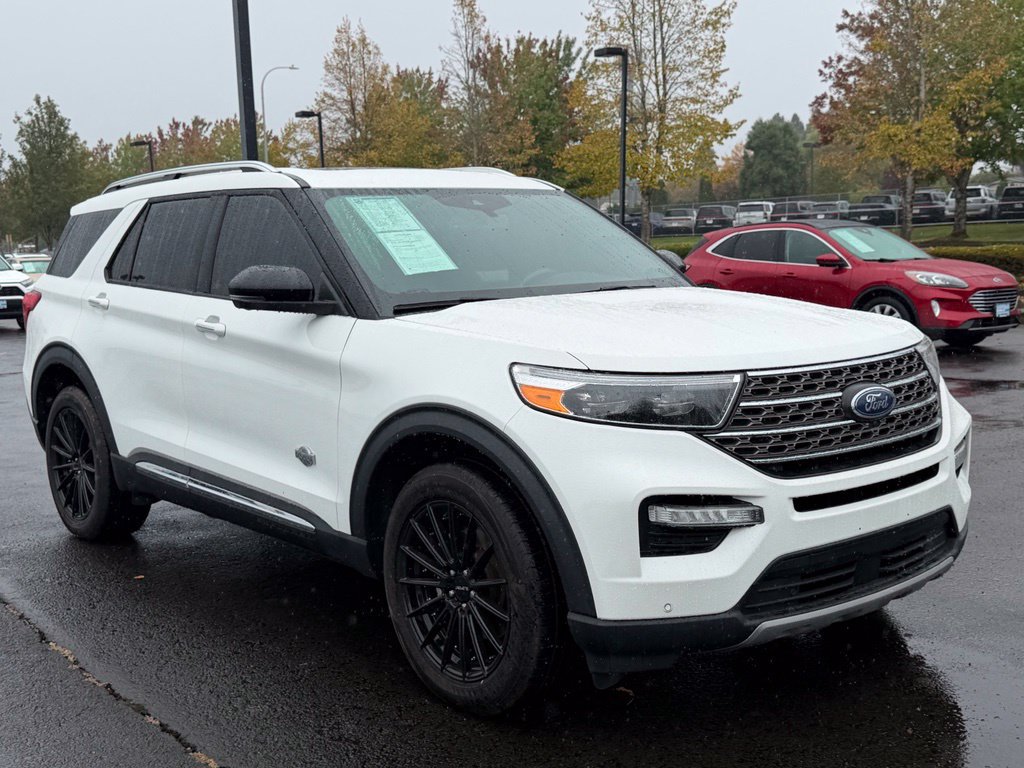 Used 2023 Ford Explorer King Ranch w/ Technology Package AWD/4WD image 2