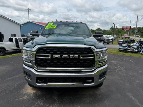 Used 2022 RAM 3500 Big Horn w/ Level A Equipment Group AWD/4WD image 2