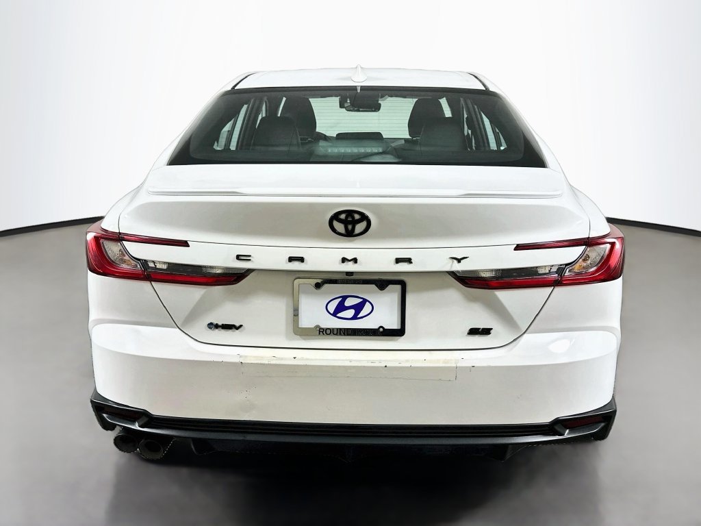 Used 2025 Toyota Camry SE w/ Convenience Package FWD image 6