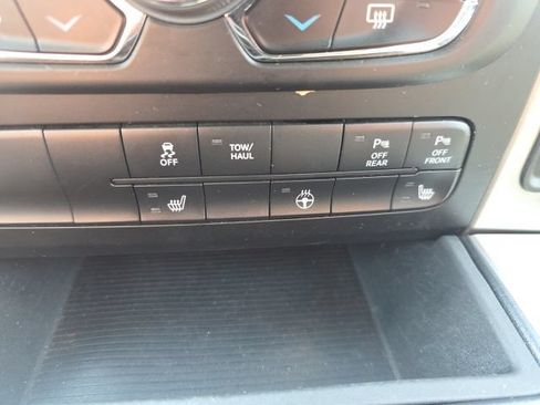 Used 2016 RAM 1500 Big Horn AWD/4WD image 25