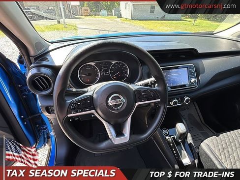 Used 2021 Nissan Kicks S FWD image 23