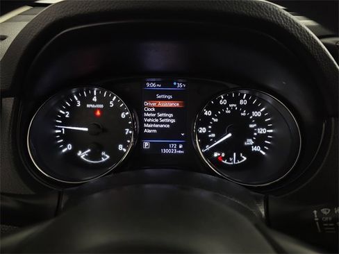 Used 2018 Nissan Rogue S image 10