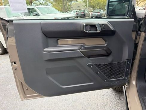 Used 2025 Ford Bronco Badlands AWD/4WD image 13