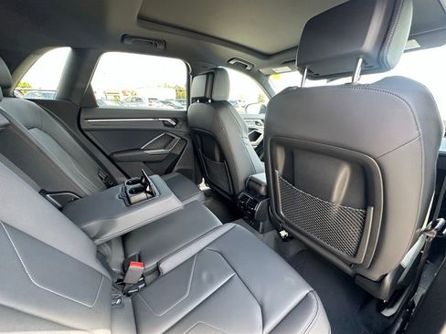 New 2025 Audi Q3 2.0T Premium image 28
