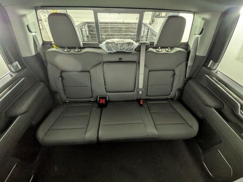 New 2026 Chevrolet Silverado 2500 LTZ w/ LTZ Plus Package AWD/4WD image 28
