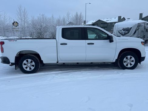 Used 2022 Chevrolet Silverado 1500 W/T w/ WT Value Package image 7