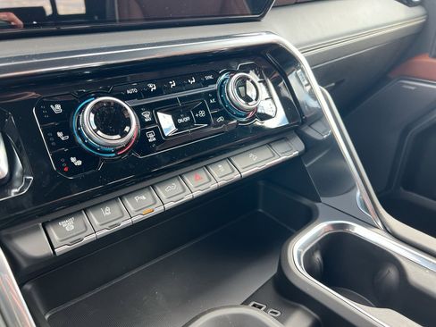 New 2026 GMC Sierra 2500 Denali Ultimate w/ Max Trailering Package image 32