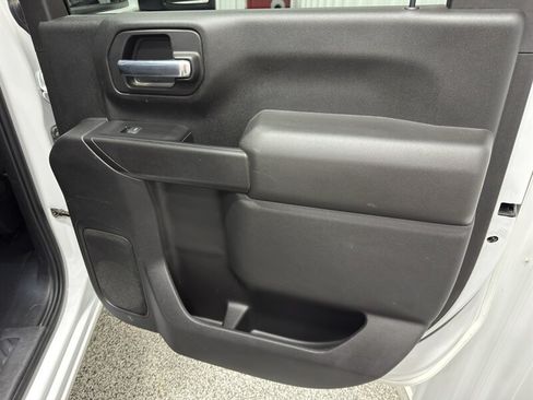 Used 2022 Chevrolet Silverado 2500 Custom w/ Custom Value Package AWD/4WD image 7