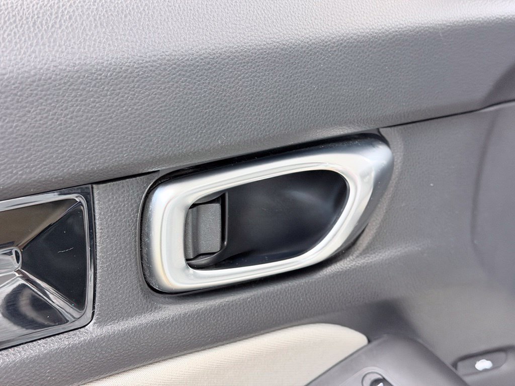 Used 2022 Honda Civic EX image 9