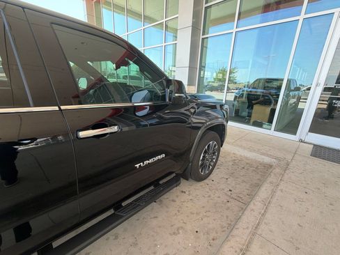 Used 2026 Toyota Tundra Limited AWD/4WD image 10