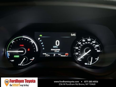 Used 2025 Toyota Sienna LE FWD image 22