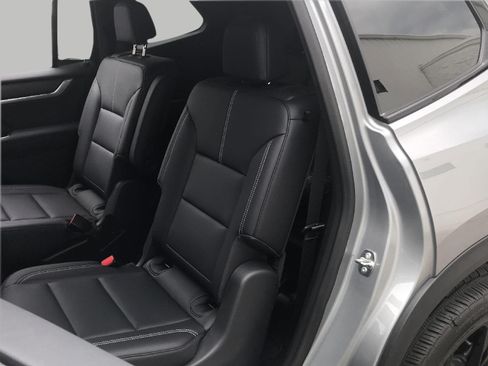 Used 2026 GMC Acadia Elevation w/ Black Edition AWD/4WD image 35