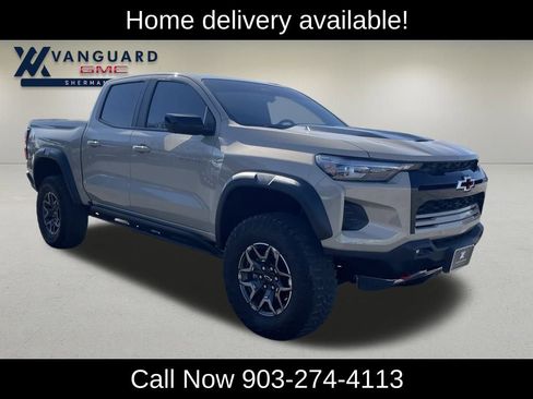 Used 2023 Chevrolet Colorado ZR2 w/ ZR2 Convenience Package III image 9