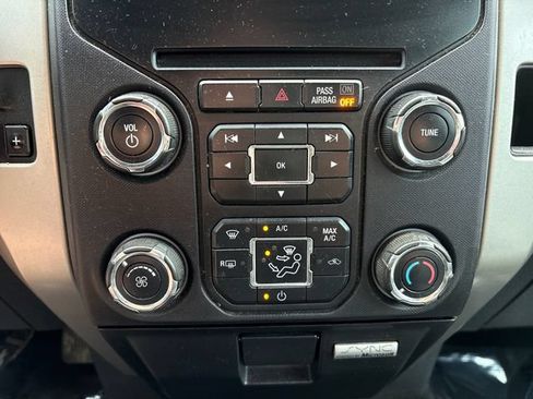 Used 2014 Ford F150 XLT w/ Equipment Group 302A Luxury AWD/4WD image 16