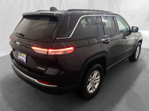 Used 2024 Jeep Grand Cherokee Laredo w/ Luxury Tech Group I image 7