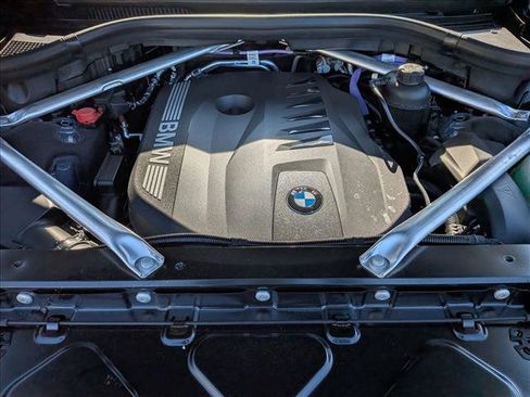 New 2026 BMW X7 xDrive40i w/ Premium Package image 18