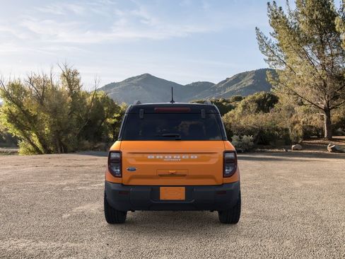 New 2026 Ford Bronco Sport Outer Banks w/ Outer Banks Tech Package+ AWD/4WD image 5