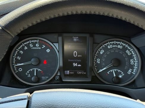 Used 2023 Toyota Tacoma TRD Off-Road AWD/4WD image 32
