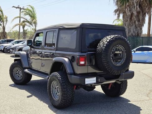 Used 2021 Jeep Wrangler Unlimited Sport AWD/4WD image 10
