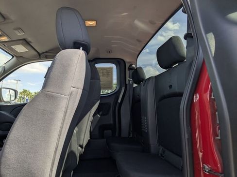 Used 2023 Nissan Frontier S w/ Technology Package AWD/4WD image 15