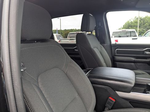Used 2025 RAM 1500 Lone Star AWD/4WD image 25