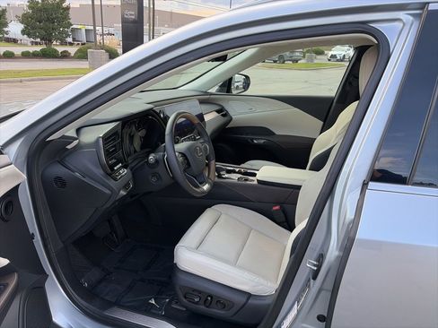 Certified 2023 Lexus RX 350 AWD w/ Cold Area Package image 7