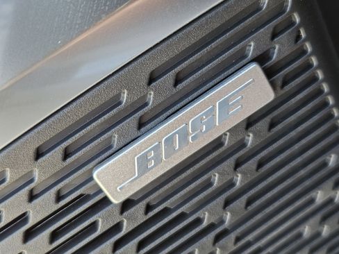 Used 2025 Buick Enclave Preferred image 32