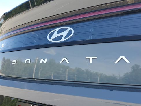 Used 2025 Hyundai Sonata SEL FWD image 7