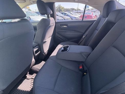 Used 2021 Toyota Corolla LE image 16
