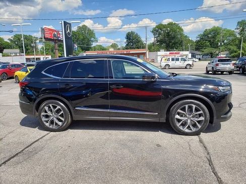 Used 2023 Acura MDX SH-AWD w/ Technology Package image 5