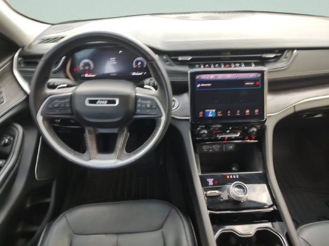 Used 2022 Jeep Grand Cherokee L Limited AWD/4WD image 10