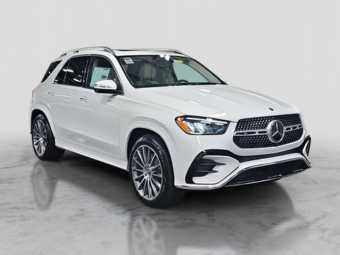 New 2026 Mercedes-Benz GLE 450 4MATIC image 3