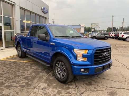 Used 2016 Ford F150 XLT w/ Equipment Group 302A Luxury AWD/4WD image 8