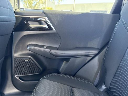 New 2026 Mitsubishi Outlander ES image 16