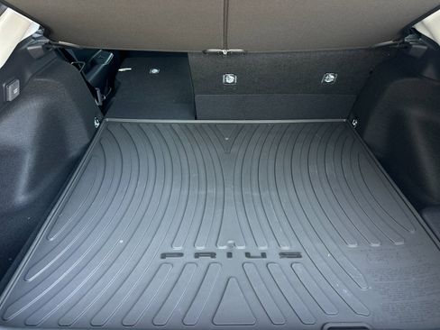 New 2026 Toyota Prius Plug-In Hybrid FWD image 14