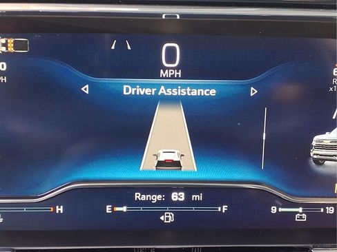 Used 2024 Chevrolet Silverado 1500 LT RWD image 18