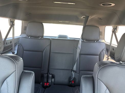 Certified 2025 GMC Yukon XL Denali AWD/4WD image 16
