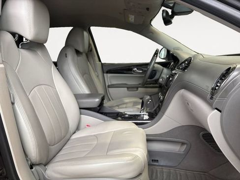 Used 2017 Buick Enclave Leather AWD/4WD image 13