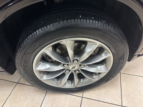 Used 2021 Dodge Durango SXT image 35