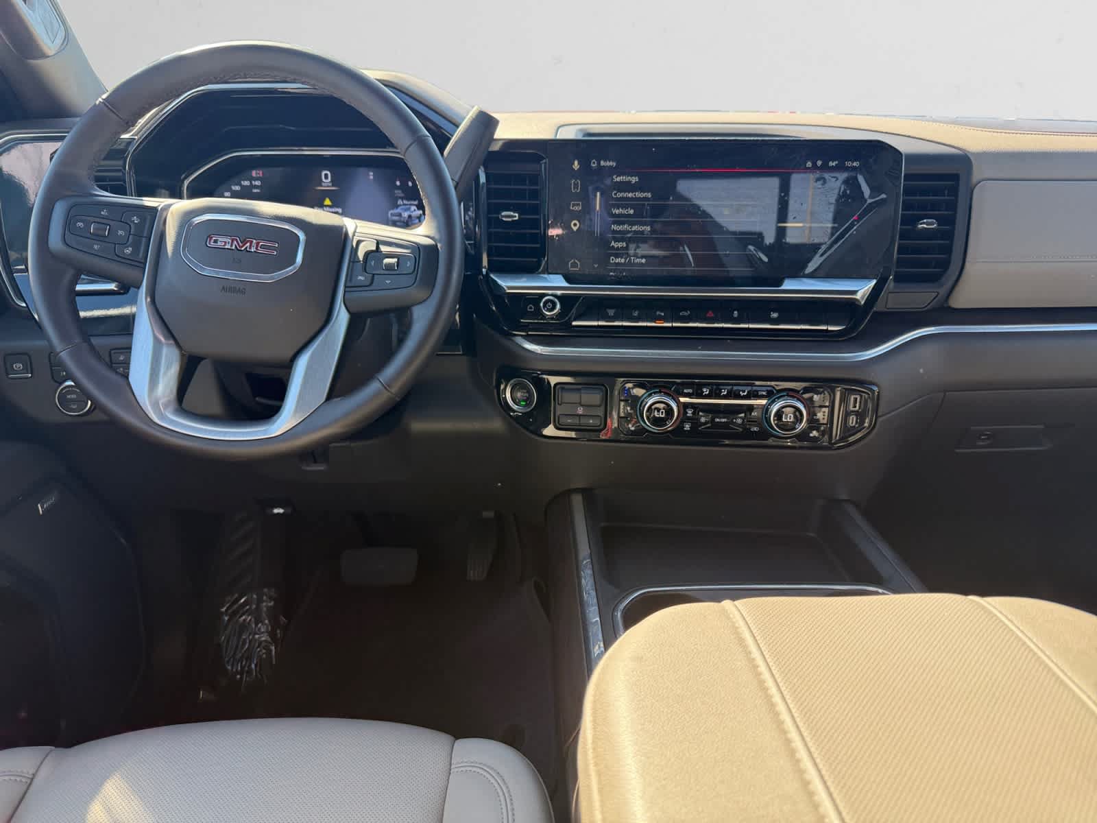 Used 2025 GMC Sierra 2500 SLT w/ SLT Premium Package AWD/4WD image 10
