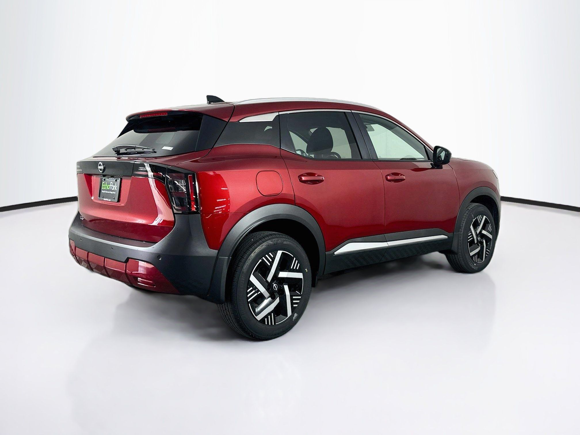 Used 2026 Nissan Kicks SV w/ SV Premium Package FWD image 9