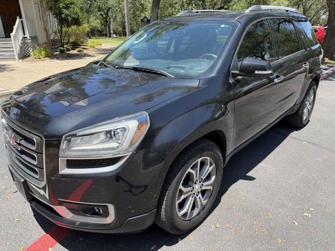Used 2015 GMC Acadia SLT w/ Technology Package FWD image 2