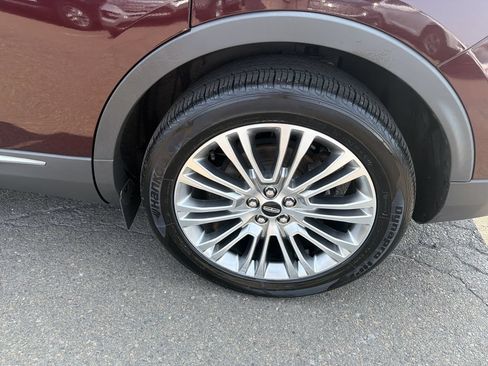 Used 2017 Lincoln MKX Reserve w/ Lincoln MKX Climate Package AWD/4WD image 30