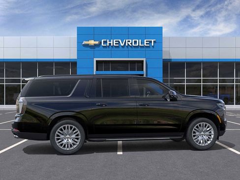 New 2026 Chevrolet Suburban RST w/ Comfort Package image 5