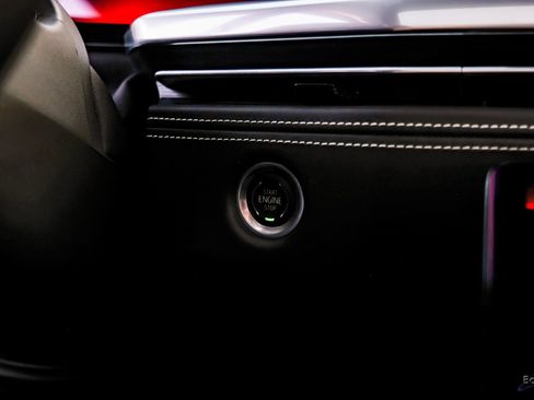 Used 2025 Cadillac Escalade V image 83