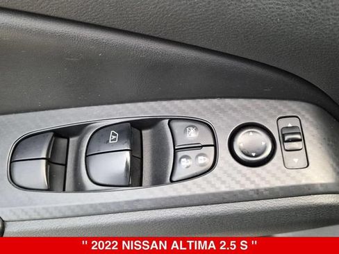 Certified 2022 Nissan Altima 2.5 S FWD image 13