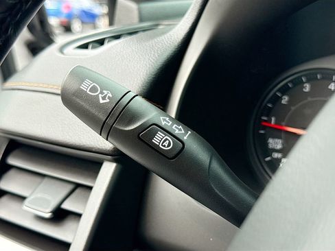 Used 2020 GMC Terrain SLE w/ Driver Convenience Package image 38