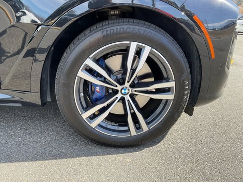 Used 2023 BMW X7 xDrive40i w/ Executive Package image 25