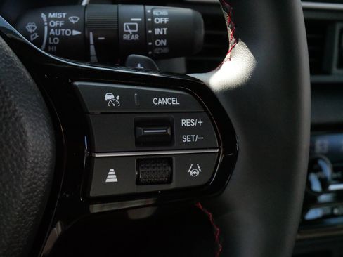 Used 2026 Honda Pilot Black Edition image 26