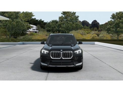 New 2026 BMW X1 xDrive28i w/ Convenience Package AWD/4WD image 3
